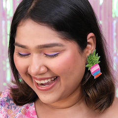 Lilac Eyeliner + Plant mom Earrings Combo